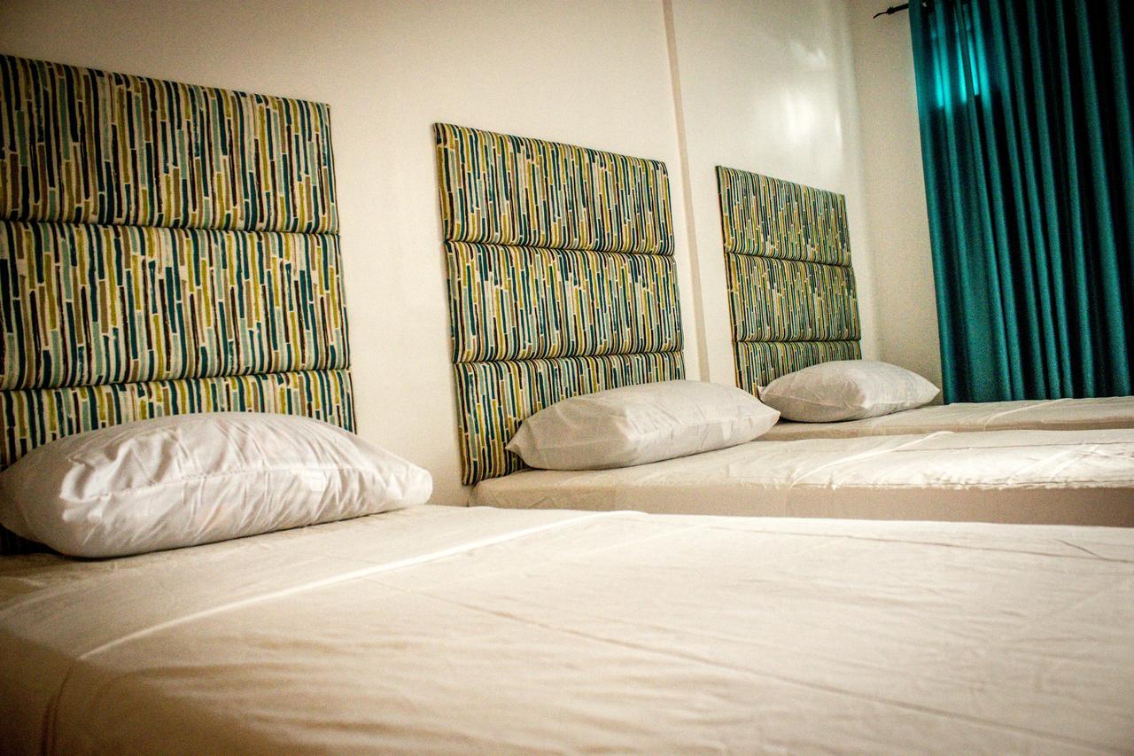 Naps & Maps Hostel Cebu Exteriör bild